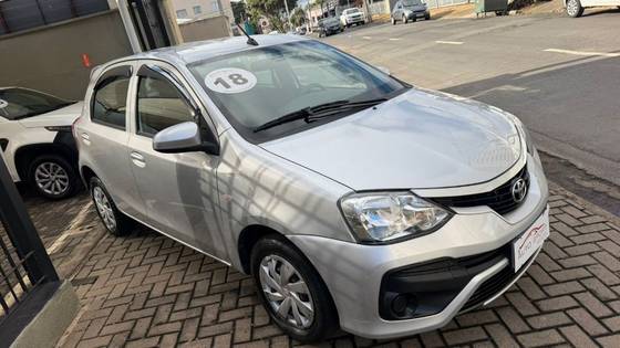TOYOTA ETIOS 1.3 X 16V FLEX 4P MANUAL TOYOTA ETIOS 1.3 X 16V FLEX 4P MANUAL